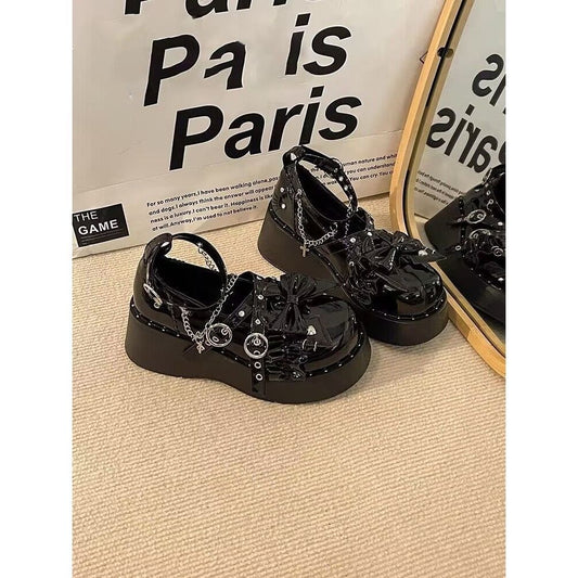 Women's Bow Chain Rivet British Style Small Leather Shoes