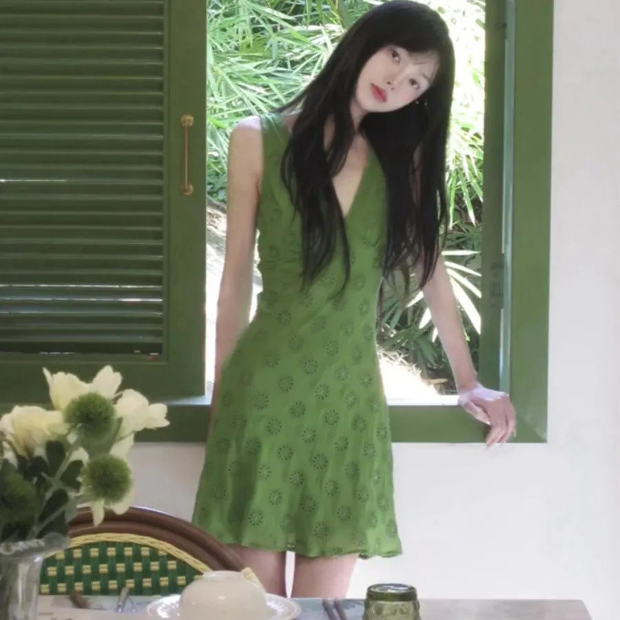 Summer New Vintage Niche Hollowed Waist-Cinching A-Line Skirt Short Dress