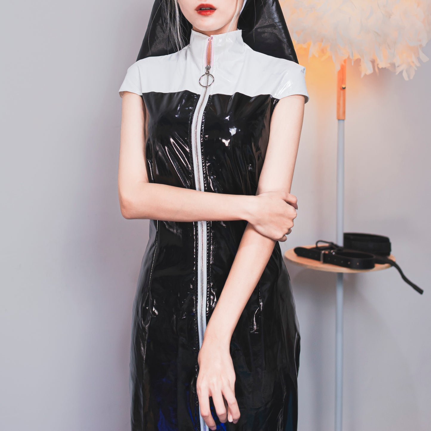 Women's Restraint Clothes Patent Leather Bondage Clothes Zipper Fixed