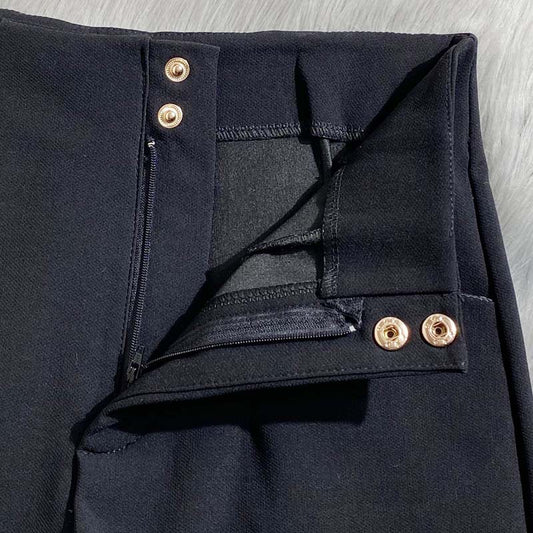 Women's Solid Color Simple Black Elastic Shorts