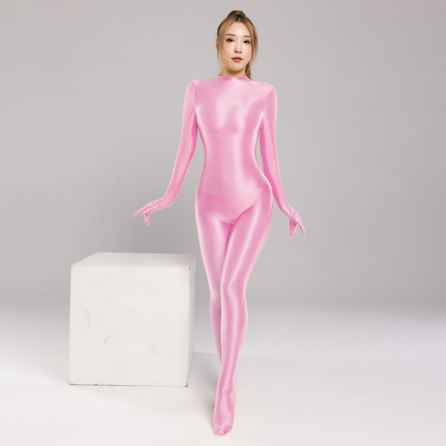 Nylon Spandex Full Coverage Sleeve Tight And Shiny Bodysuit