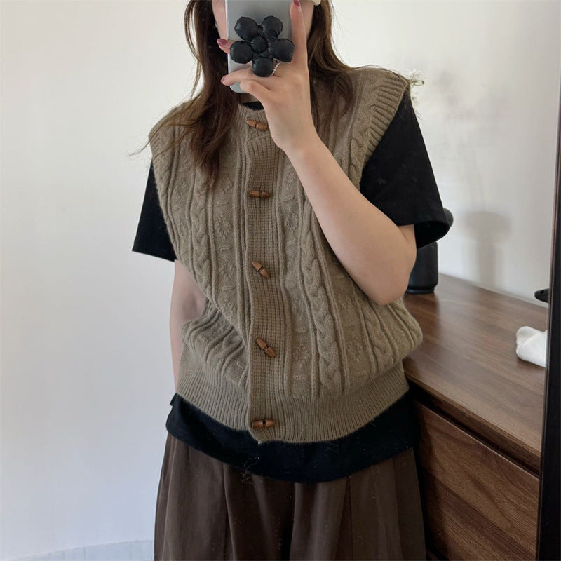 Round Neck Horn Button Knitted Cardigan Vest