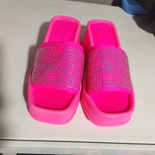 Square Colored Sponge Bottom Net Red Slippers