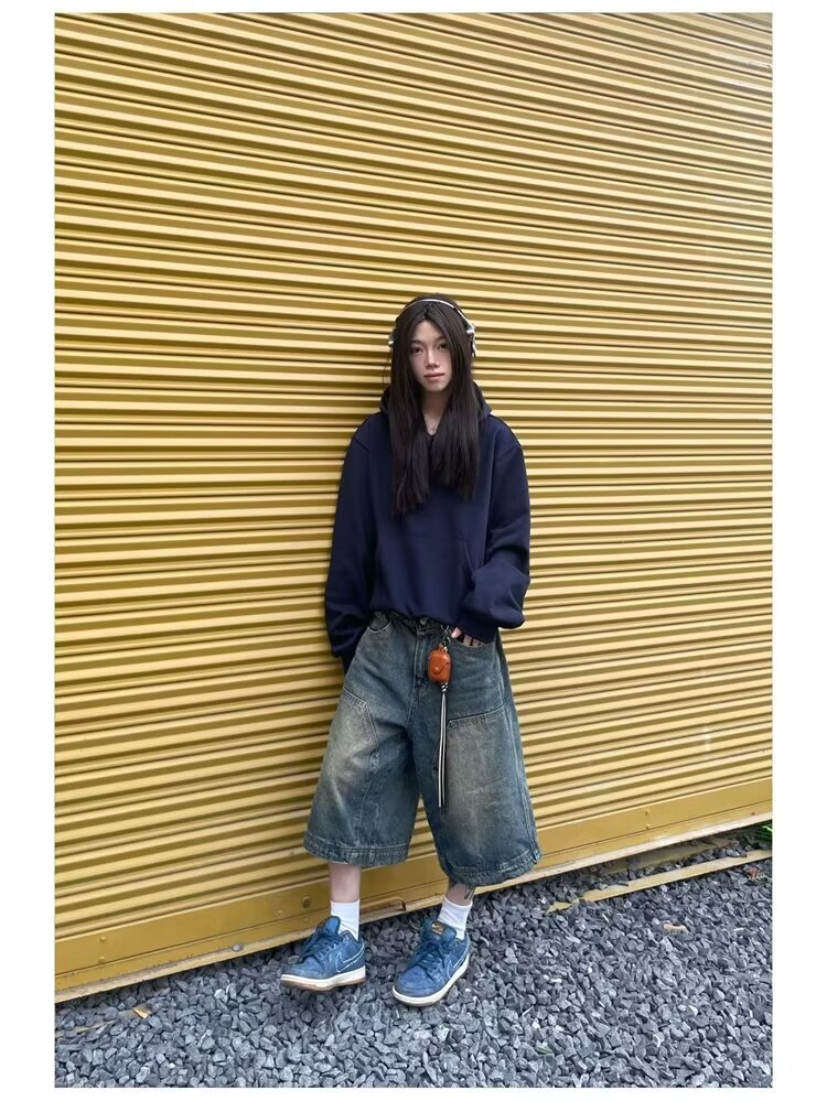 Men's And Women's Retro Washed Denim Straight Wide Leg Shorts