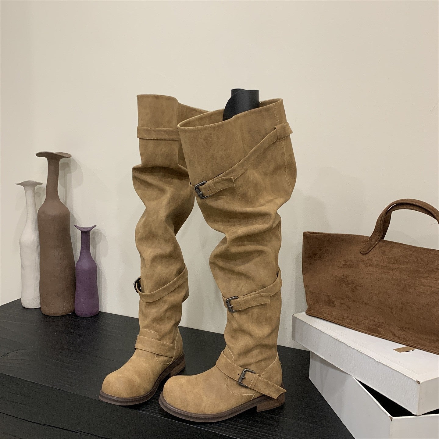 Women's Fashionable Wide-calf Soft-leather Chunky-soled Booties