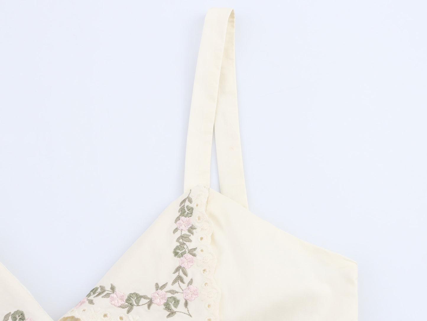 Summer European And American Style Simple Embroidered Poplin Sling Top