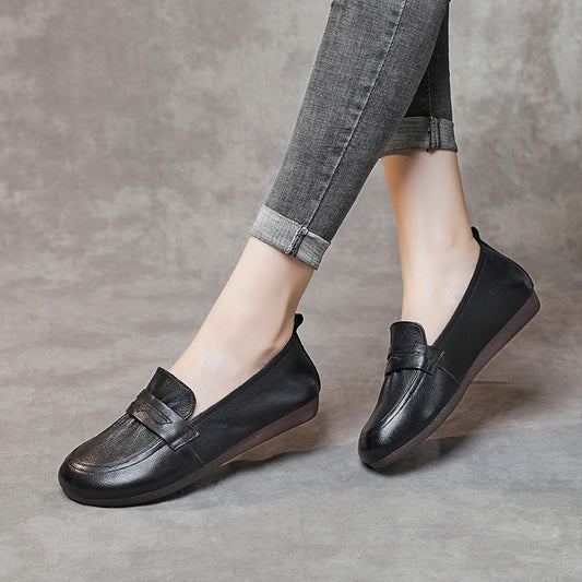 Women's Retro Leather Soft Sole Shoes