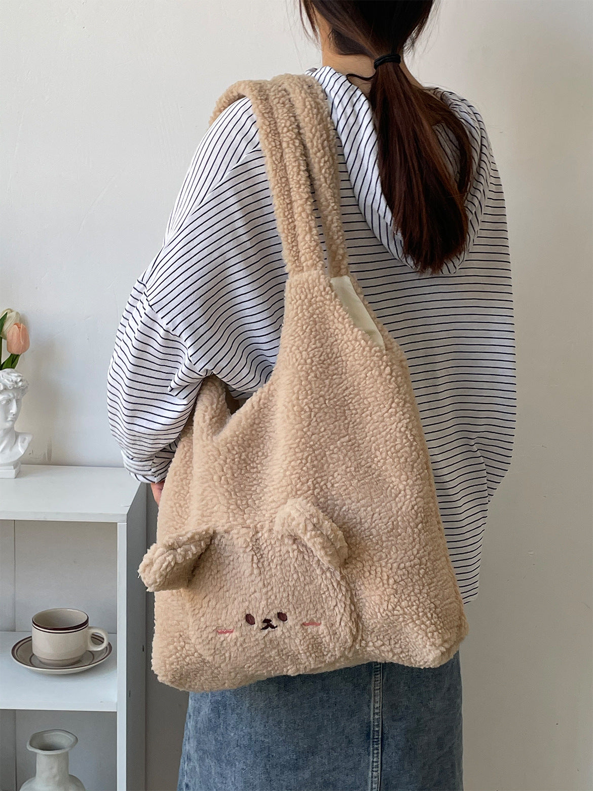 Autumn And Winter Plush Three-dimensional Big Face Bear Lamb Wool Shoulder Bag