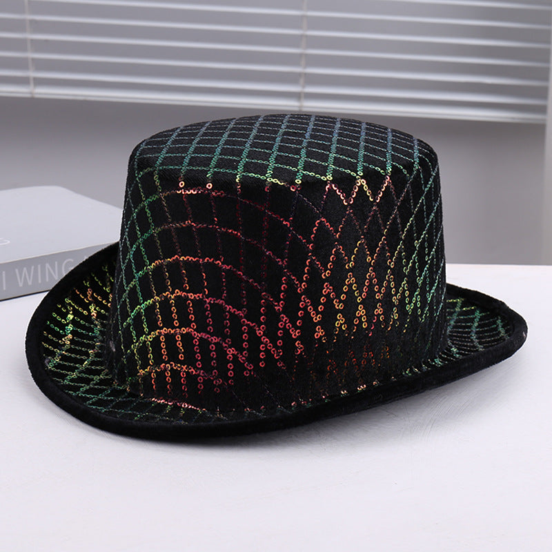 Retro Hat With A Strong Artistic Flair