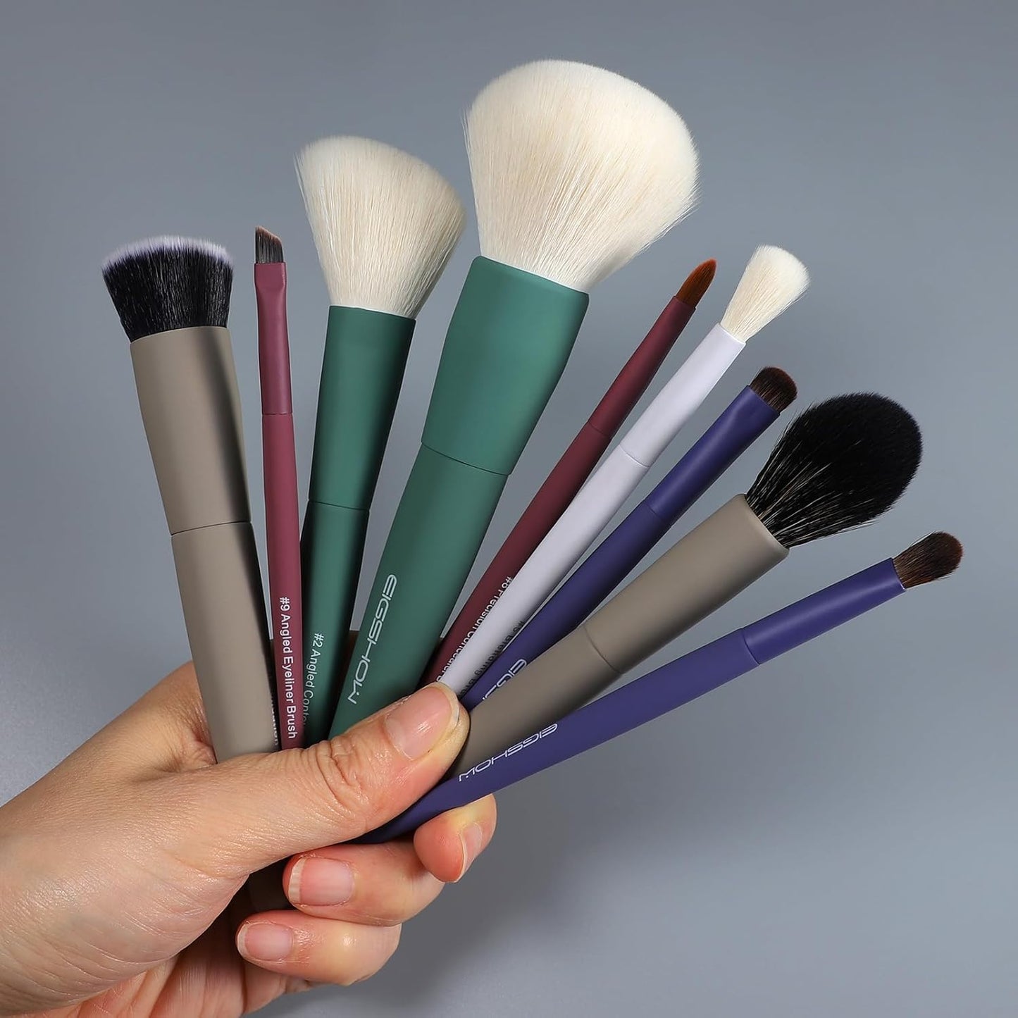 EIGSHOW 9 Stรผck Makeup Pinsel Set Mit 5 Farben, Professionelle Makeup Pinsel Mit Tasche, Niedlich & Geschenk Wahl