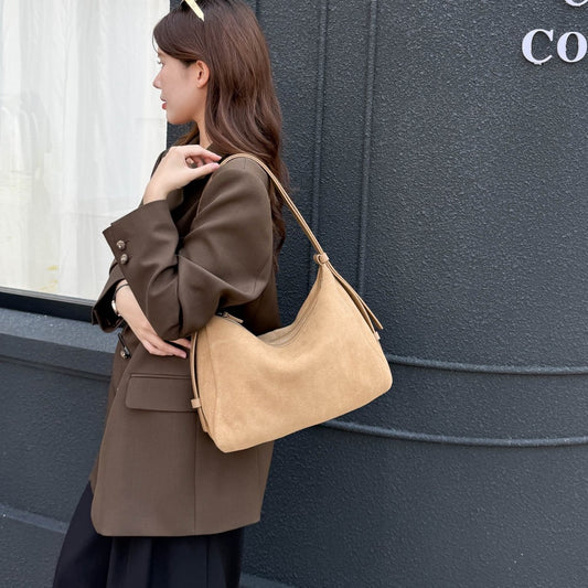 Large-capacity Tote Bag Made From Matte Cowhide