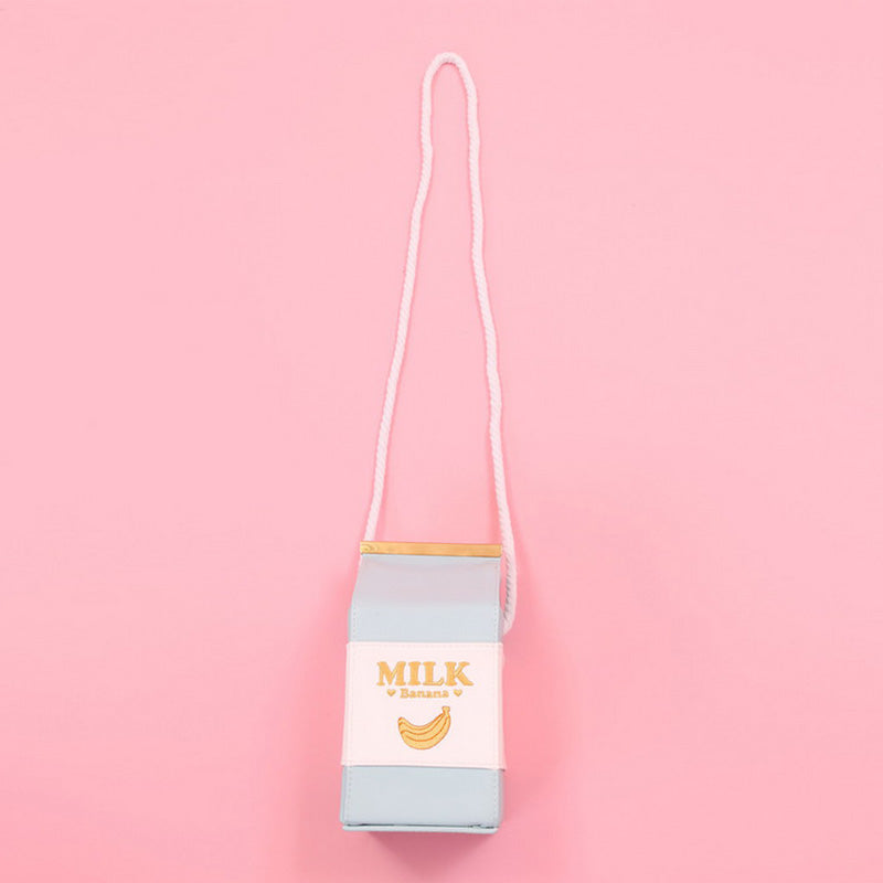trawberry Milk Bag Super Cute Milk Box Embroidery Strawberry Banana Cool Messenger Bag Soft Sister Milk Bag