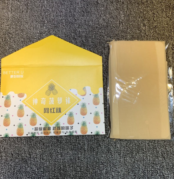 Pineapple socks