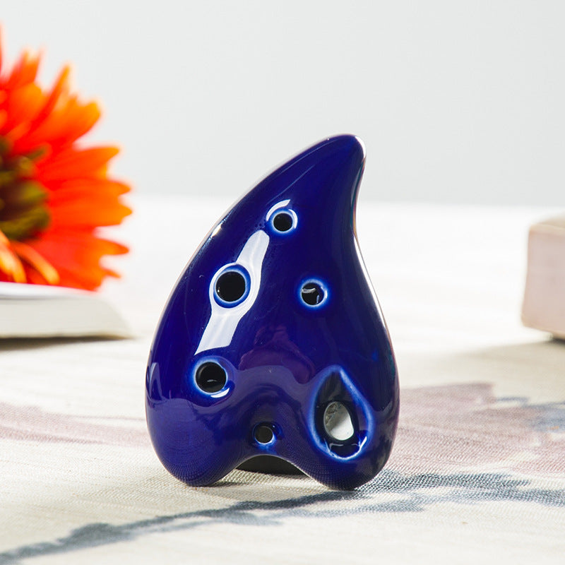Colour glaze heart-shaped porcelain flute