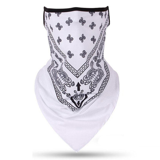 Windproof sunscreen triangle towel