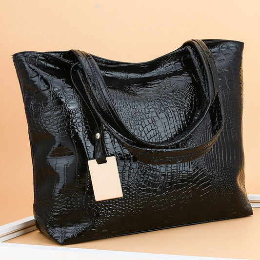 Women's shoulder bag
