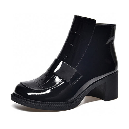 Dr. Martens-støvler med blokhæl og firkantet spænde