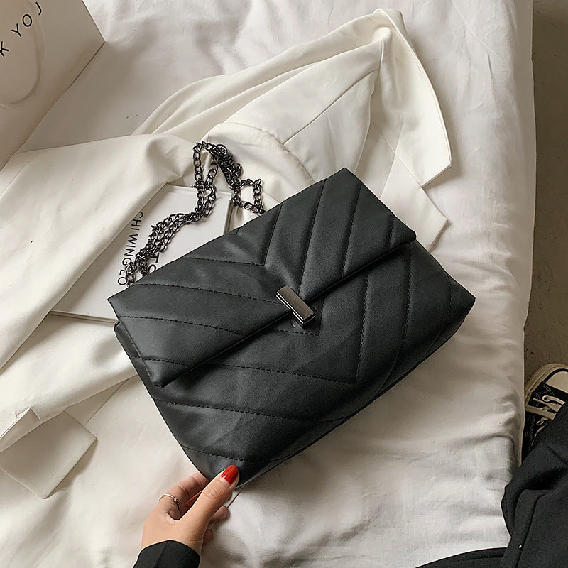 Women's Fashion Chain Crossbody Single Shoulder Bag