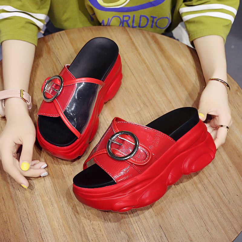 Women's sandals and slippers