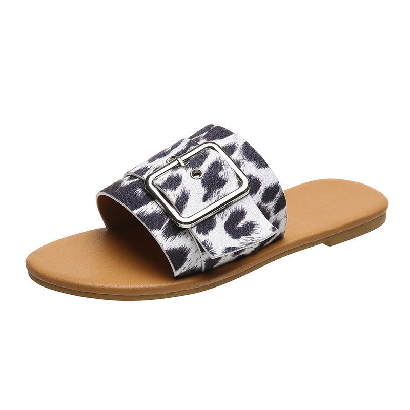 Simple Beach Shoes With Flat Buckle Sandals And Slippers