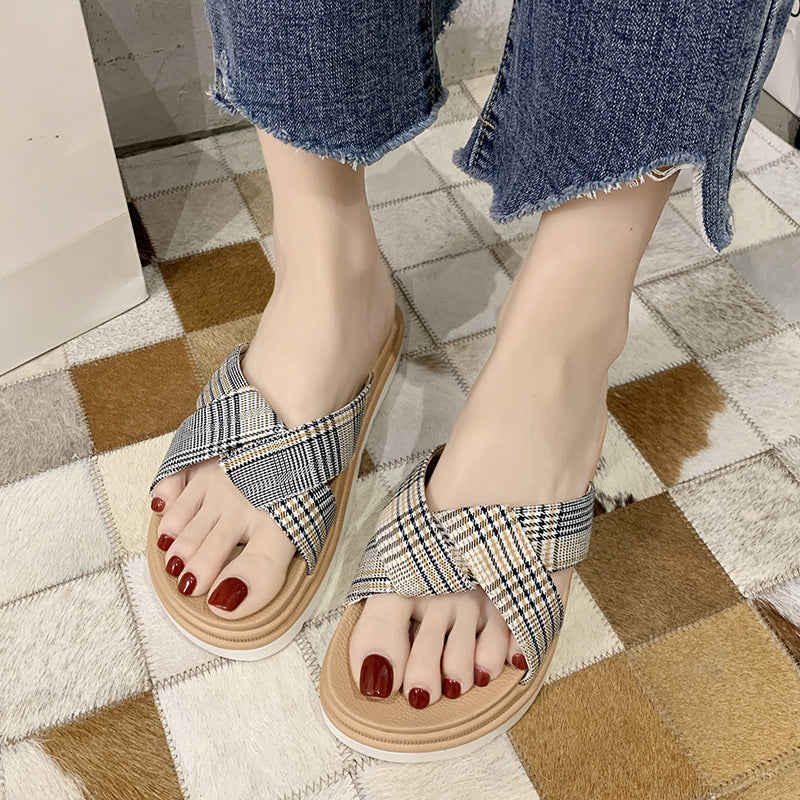 Non-slip slippers