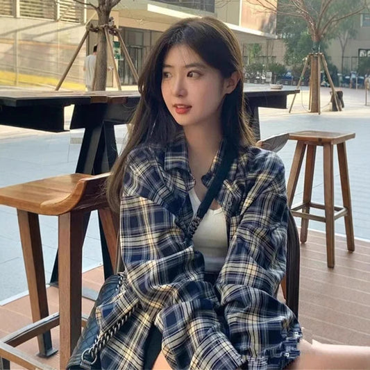Womens Retro Long-Sleeve Plaid Shirt Top