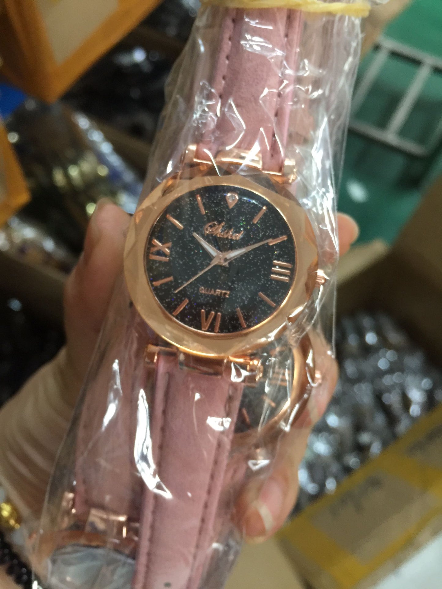 Luminous diamond star watch