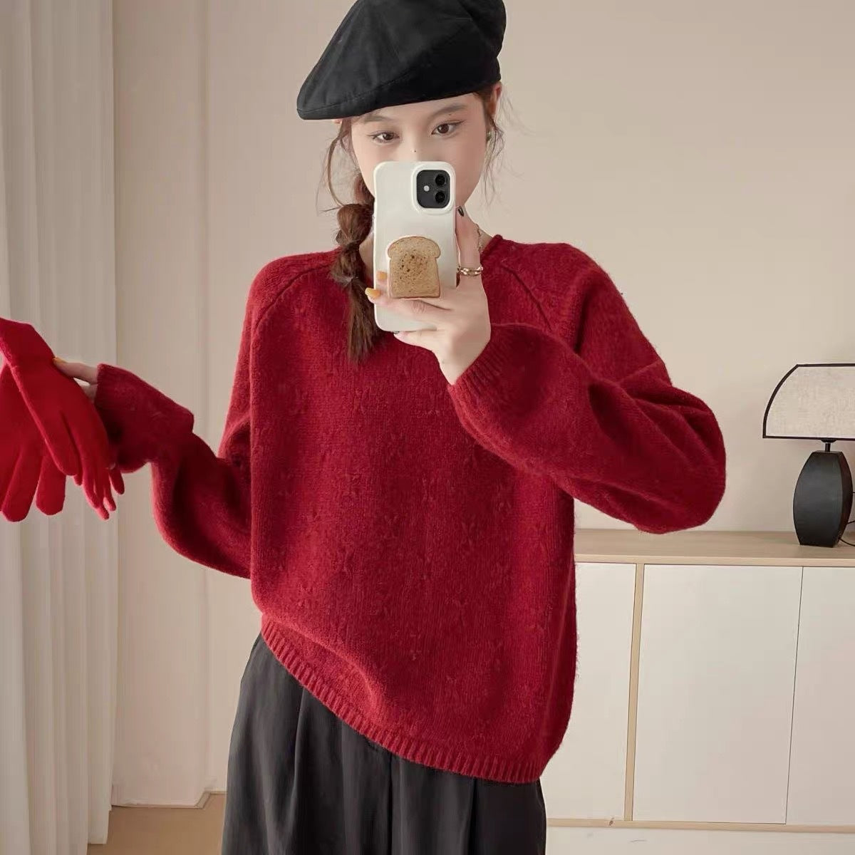 Kvinders afslappede stil blød klæbrig sweater løst design med rullekant