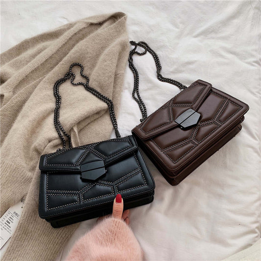 Wild Chain Shoulder Messenger Bag