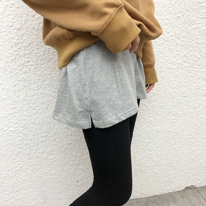 Wear a Fake Hem Sweatshirt With a Hem Skirt Casual Bottoming Skirt