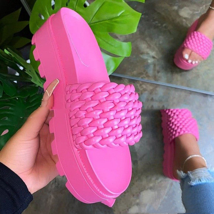Square-toe Flat-bottom Beach Woven Slippers