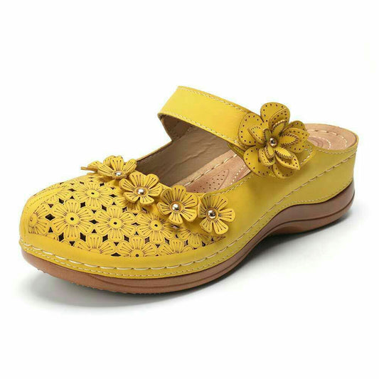 New Women's Shoes Baotou Flowers Retro Women's Sandals And Slippers