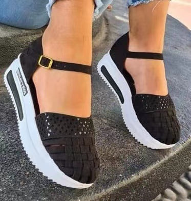 Spring And Summer New Large Size Platform Hollow Platform Sandals With Buckle