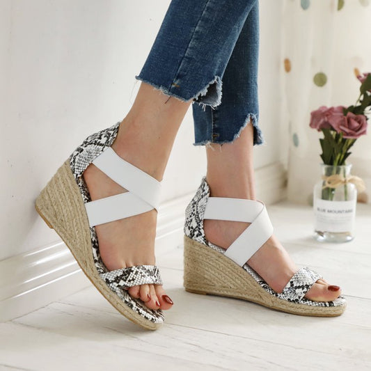 Large Size Snake Print Elastic Cross Lace Women's Shoes