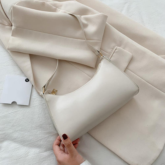 Celebrity Recommended Underarm Bag Female Korean Version Of The Trendy Messenger Small Bag Summer Simple Shoulder Bag