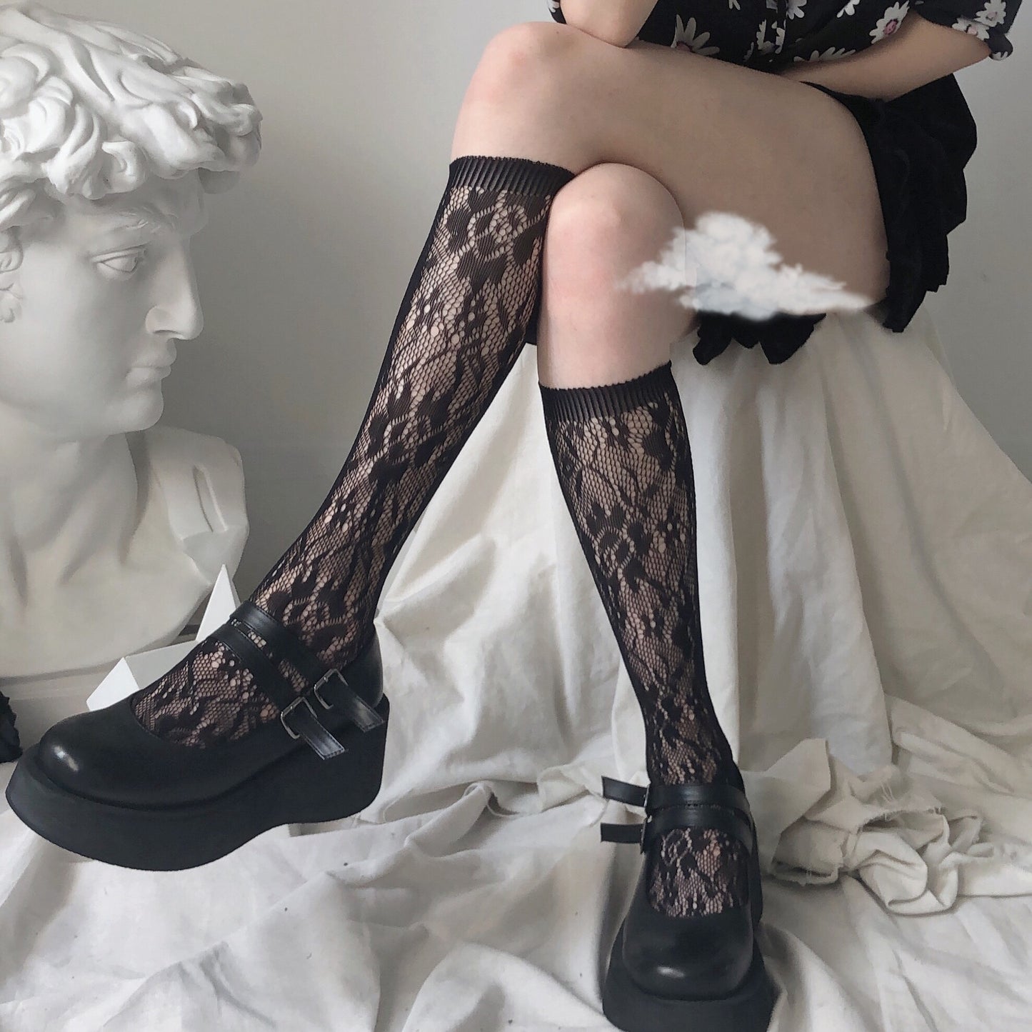 Sweet Retro Lace Hollowed-out Net Socks Cute Student Socks