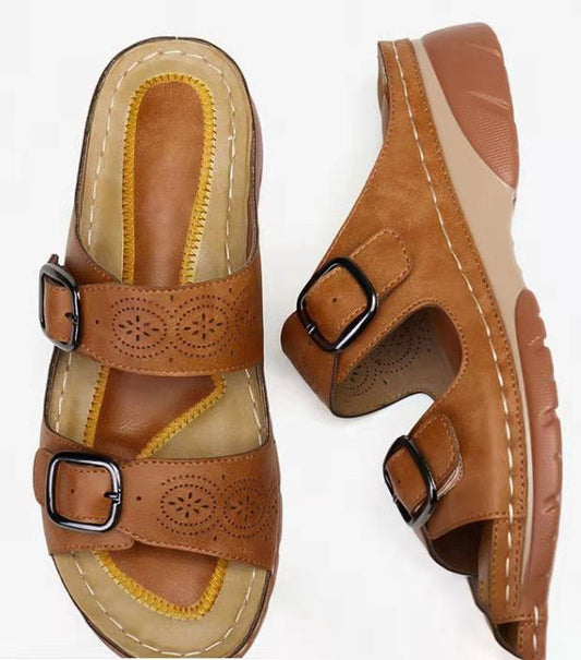 Large Size Sandals And Slippers 35-43 Fashion Two-color Bottom Buckle Slope Heel Amazon Independent Station New Cross-border Factory