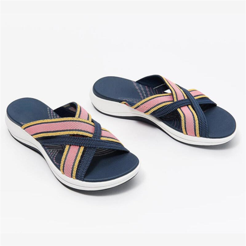 Women's Plus Size Sandals New Soft-soled Thick-soled Wedges With Flying Woven Cross Sandals