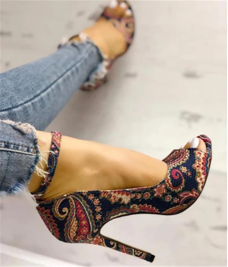 Fish Head Design High Stiletto Heel Buckle Strap Ladies Plus Size Sandals