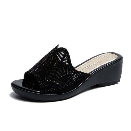 Slippers Women'S Summer Wear Fashion Korean Version Of Rhinestone Slope With A Font Mid-Heel Non-Slip Sandals Women
