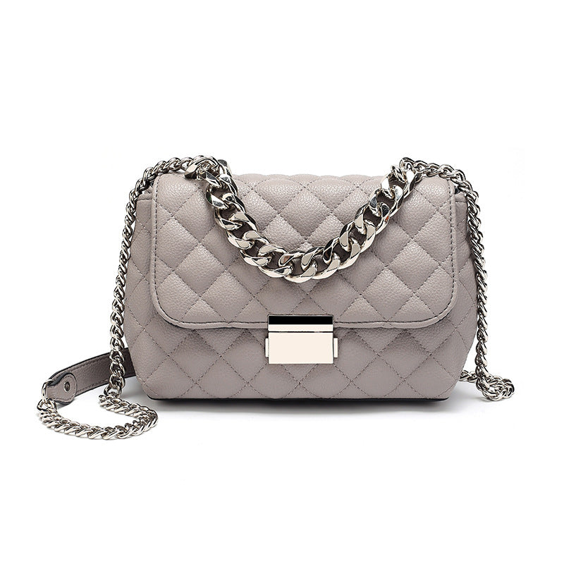 Check British Style Chain Bag