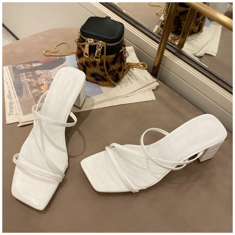 Spring And Summer Korean Women'S Shoes Thin Strap Combination Stone Pattern Thick Heel High Heel Toe Sandals