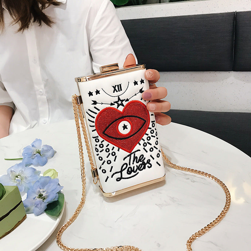 Super Personality Fashion Big Love Metal Chain