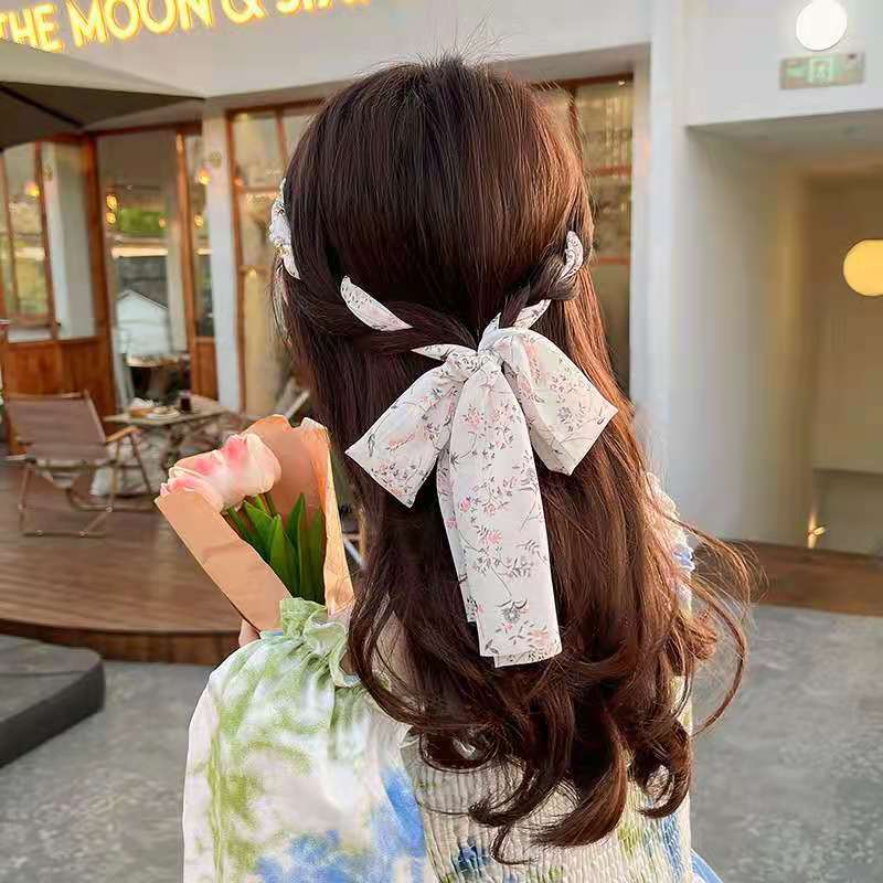 Fashion Creative Pearl Floral Streamer Headdress