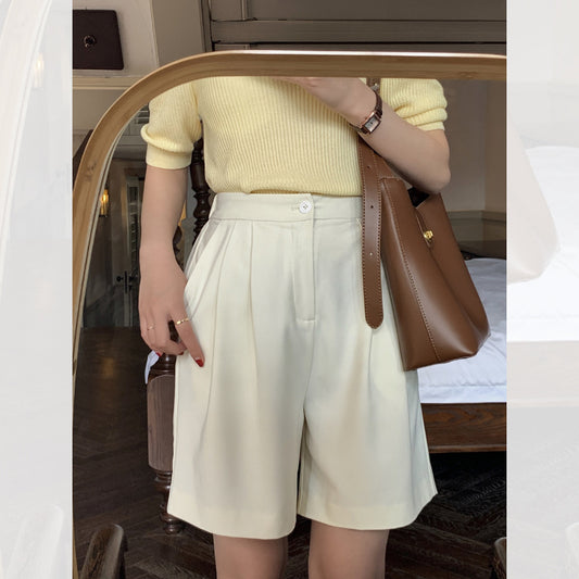 High-waisted Korean Black Straight Shorts