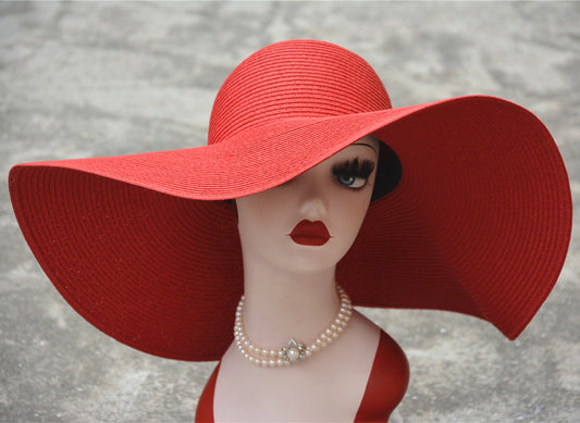 Oversized Hepburn Shade Holiday Straw Hat 18cm