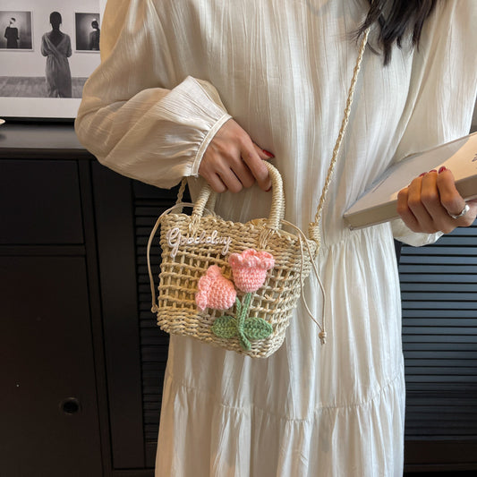 Handwoven New Hollow Grass Woven Handbag