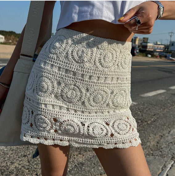 French Retro Hollow Knitted Big Hem Skirt