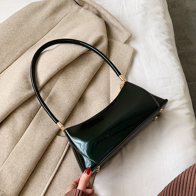Baguette underarm shoulder bag