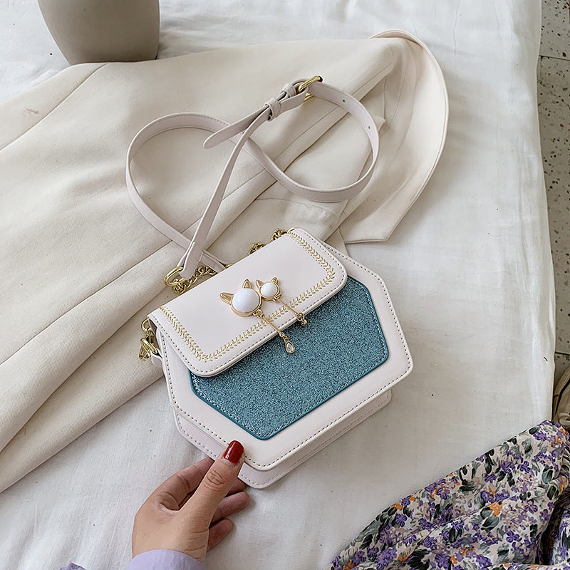 Trendy Korean style wild one-shoulder messenger